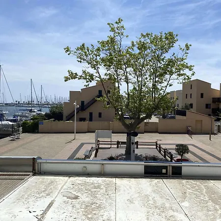 2 Couchages – Entre Port Et – Résidence Presqu’île 2 à * Gruissan